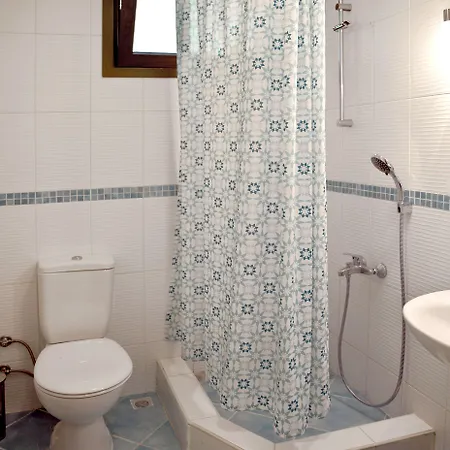 L'isola (adults Only)