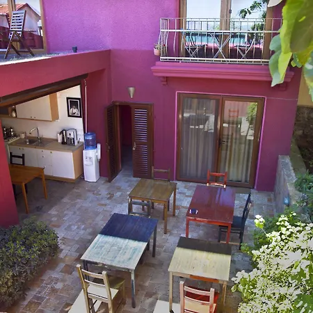 L'isola (adults Only) Heybeliada